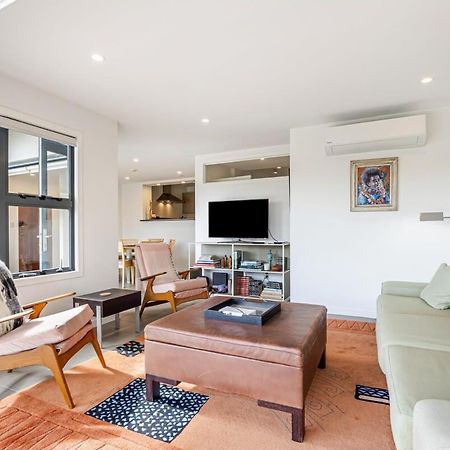Stylish And Serene Living In Kohimarama Auckland Exterior photo